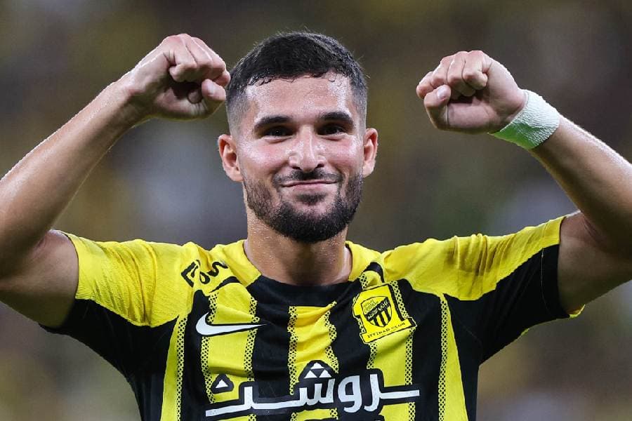 Aouar : 13 buts à Al-Ittihad, le déclic attendu en Algérie