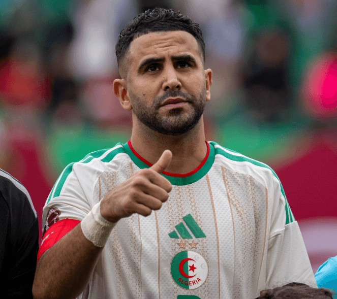 Mahrez galvanise l'Algérie après le revers au Mondial