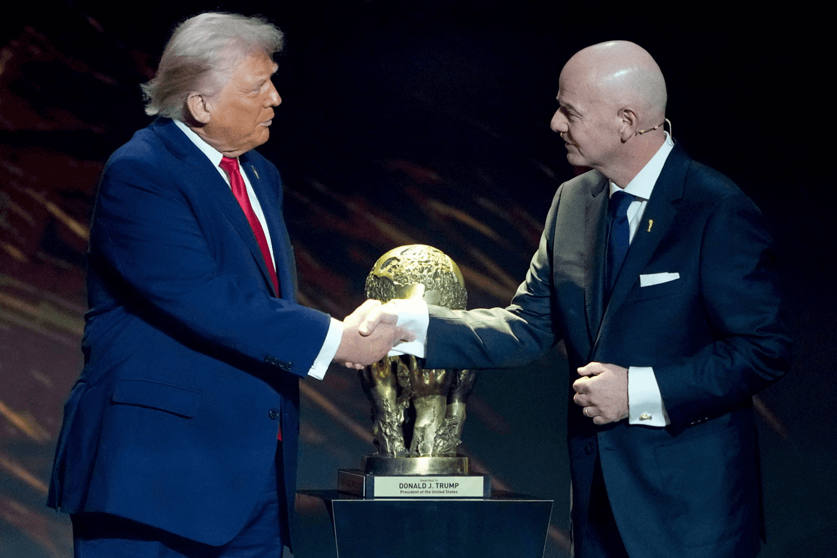 Affaire Balogun : la FIFA se plie à Trump, l'UEFA s'indigne