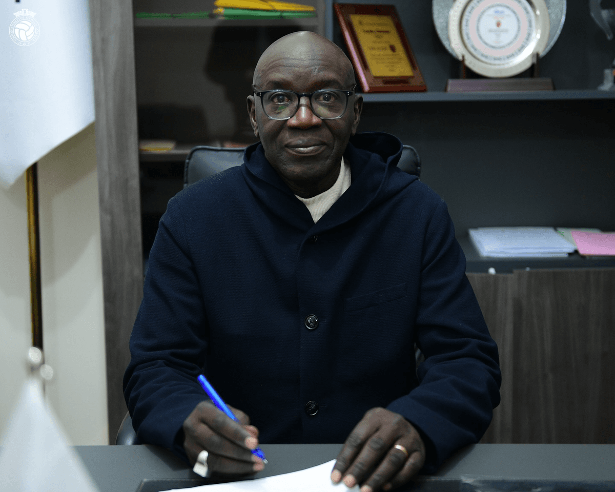 N'Diaye réclame 8 recrues, l'USMA n'en a que 2