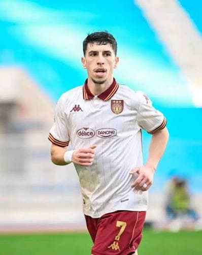 Boualia quitte l'Espérance et signe au CRB