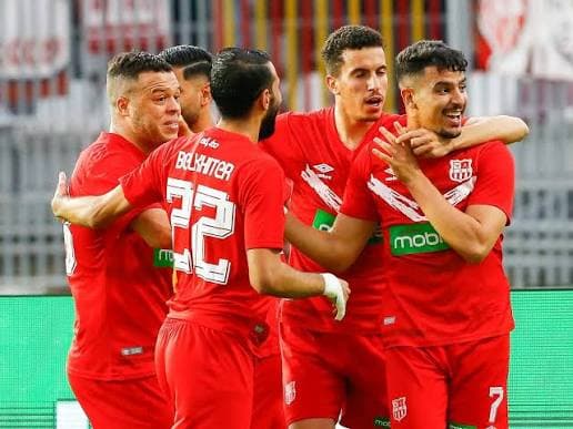 Six buts, un match fou : le CRB laisse filer deux points à Chlef