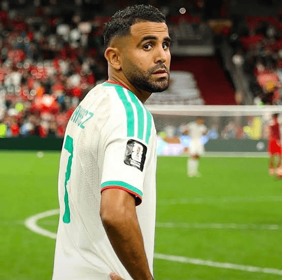 Mahrez a trouvé son prochain défi… et un vieux complice