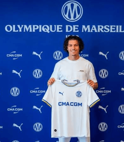Bezahaf, le latéral marseillais qui frappe à la porte