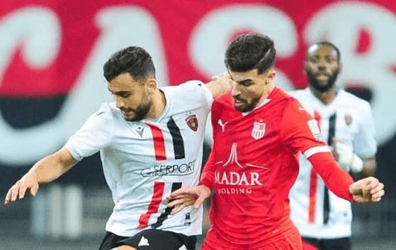 Derby de folie : quatre penalties et pas de vainqueur