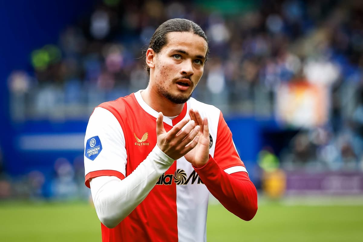 Hadj Moussa refuse l'or saoudien, Feyenoord verrouille